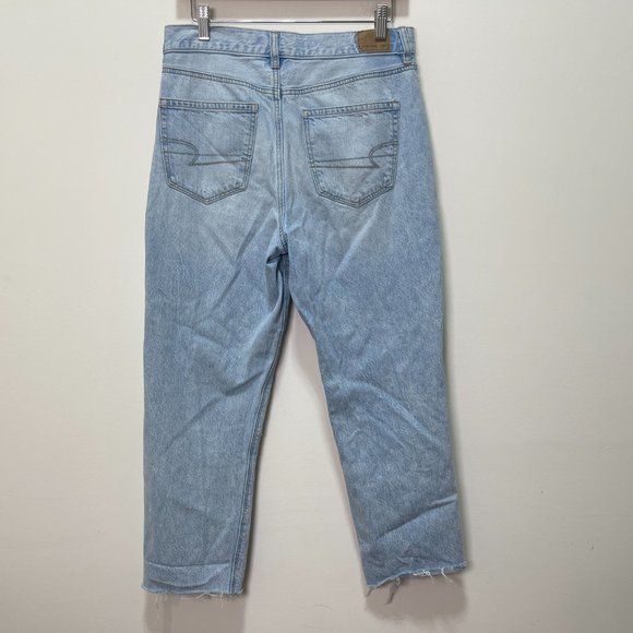 America Eagle Mom Jeans sz 6 - Picture 7 of 16